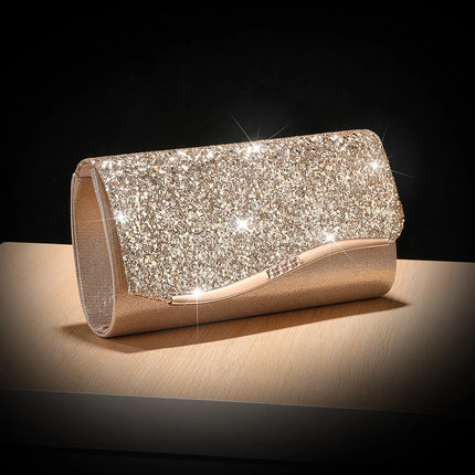 حقيبة كف لامعة بسلسلة معدنية