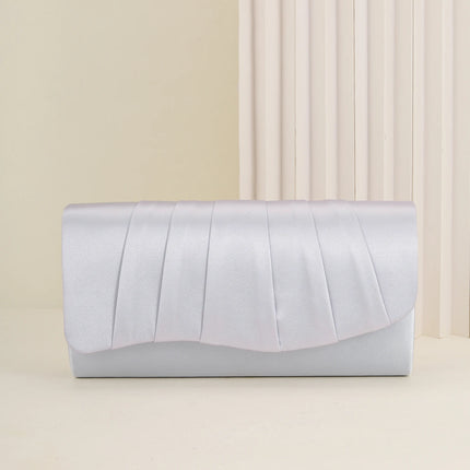 حقيبة كف مطوية بتصميم ظرف