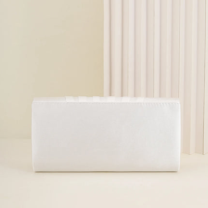 حقيبة كف مطوية بتصميم ظرف