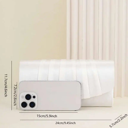 حقيبة كف مطوية بتصميم ظرف