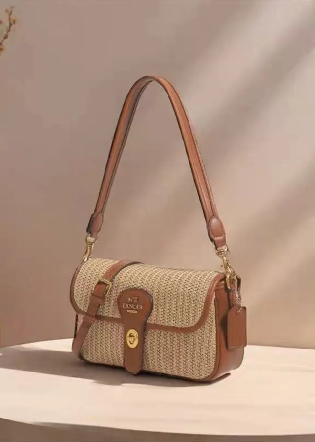 حقيبة كتف منسوجة بتصميم عصري وأنيق