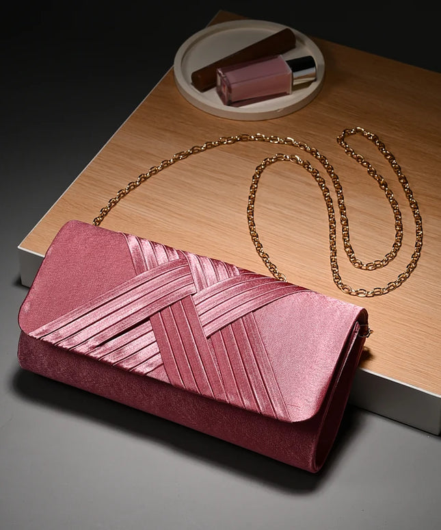 حقيبة كف مخططة للمناسبات بتصميم ظرف