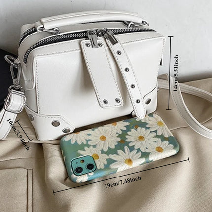 حقيبة يد عملية بجيوب داخلية منظمة