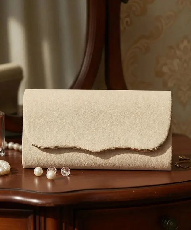 حقيبة كف مخملية بسلسلة للمناسبات