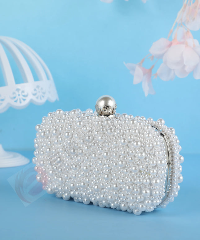 حقيبة كف مزينة بالخرز بسلسلة معدنية للحفلات