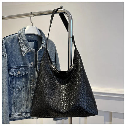 حقيبة كتف بحزام واحد مع محفظة صغيرة