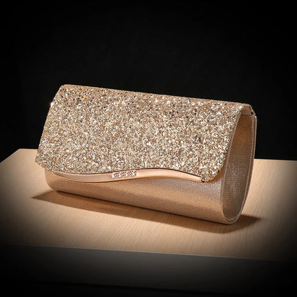 حقيبة كف لامعة بسلسلة معدنية