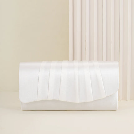 حقيبة كف مطوية بتصميم ظرف