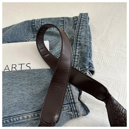 حقيبة كتف بحزام واحد مع محفظة صغيرة