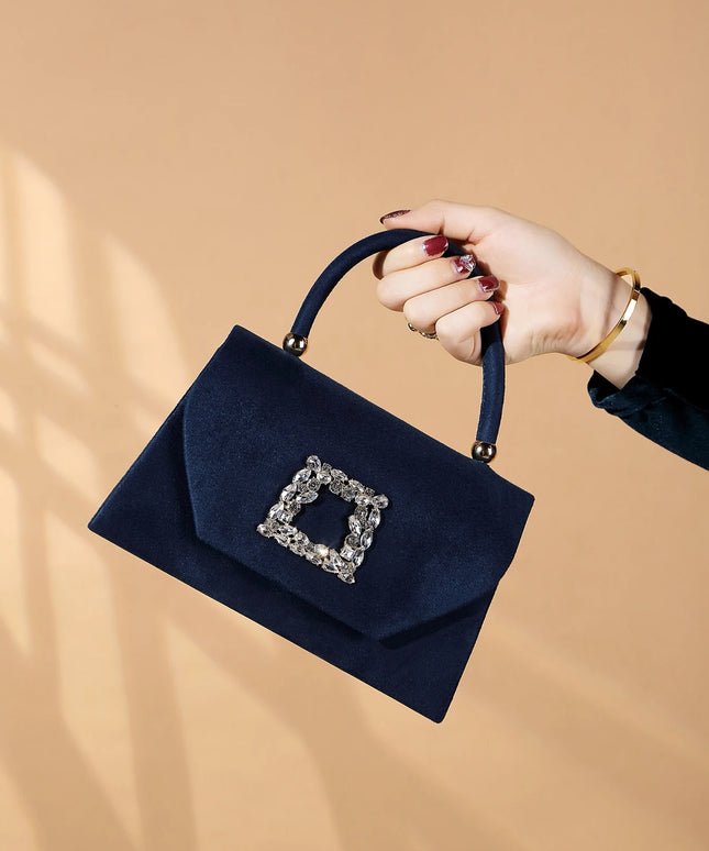 حقيبة كف لامعة للحفلات بتصميم أنيق